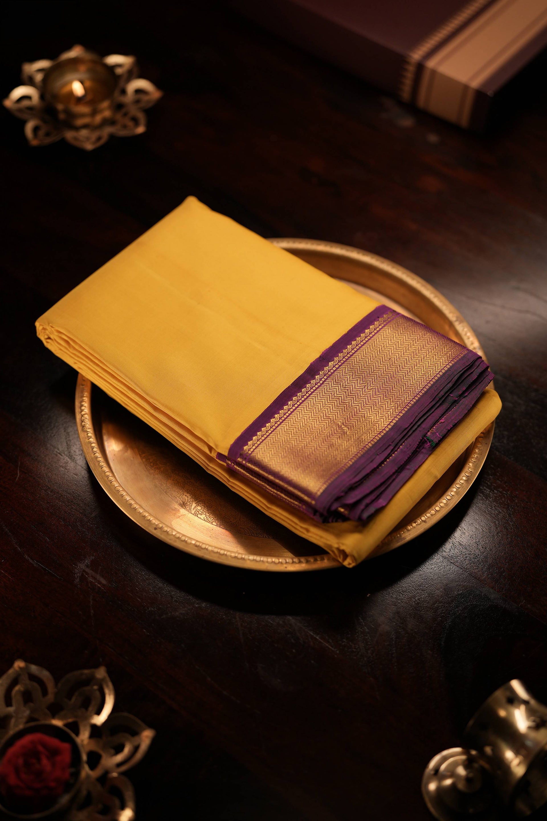 Pale Yellow with Violet Border