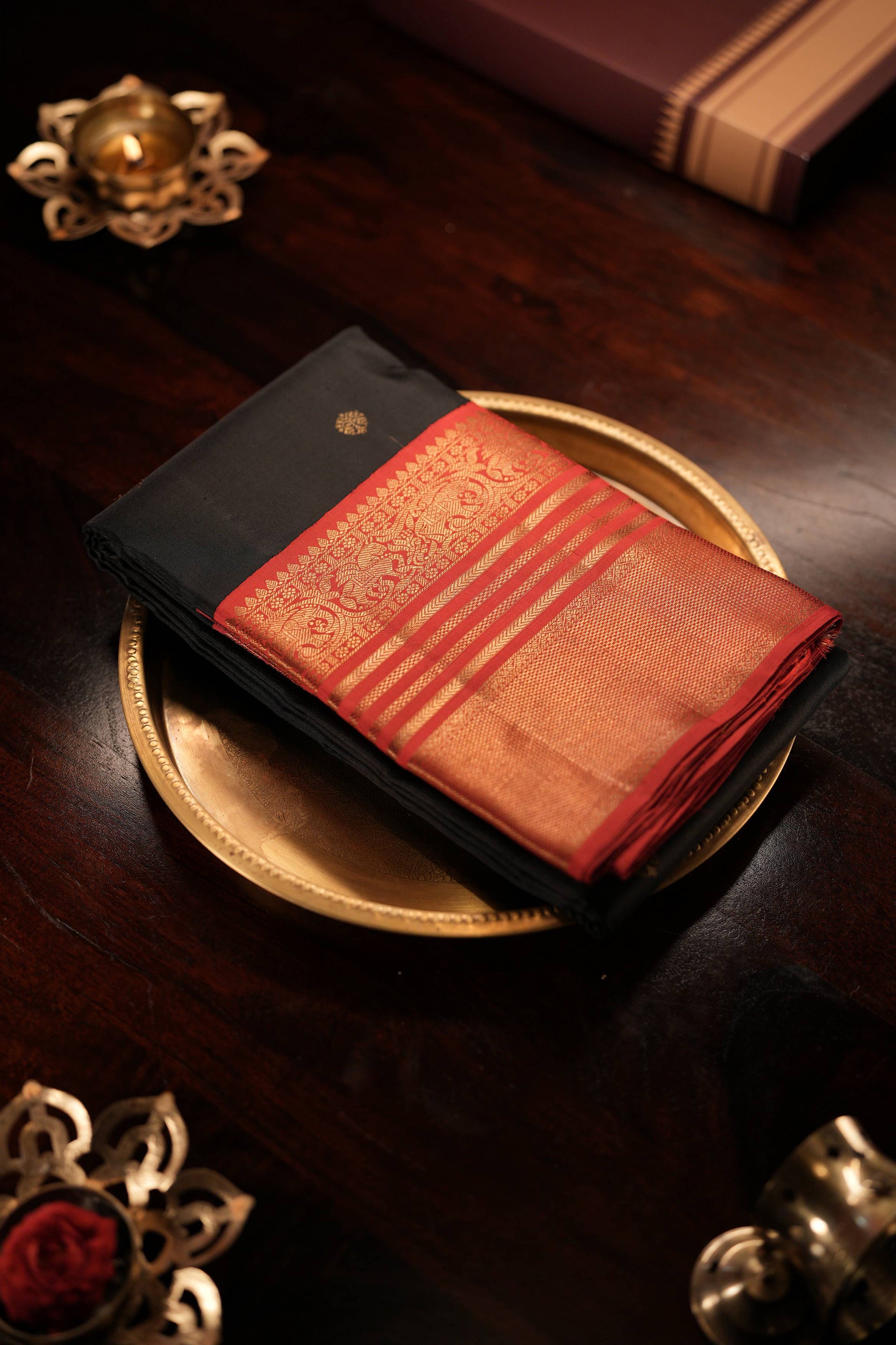 Black With Red border